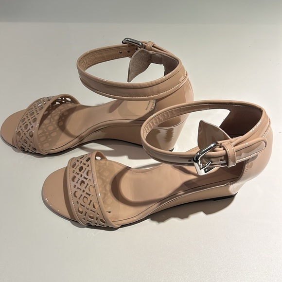 Nude Aquatalia wedge shoes. - Picture 6 of 6